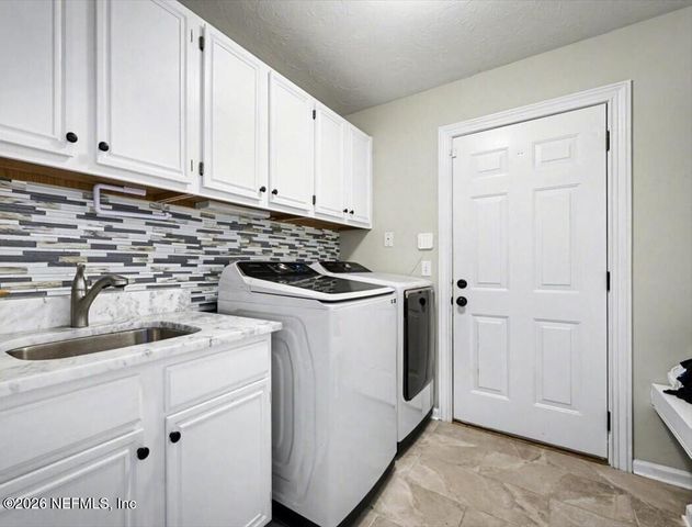 586 THORNWOOD Lane, Orange Park, FL 32073