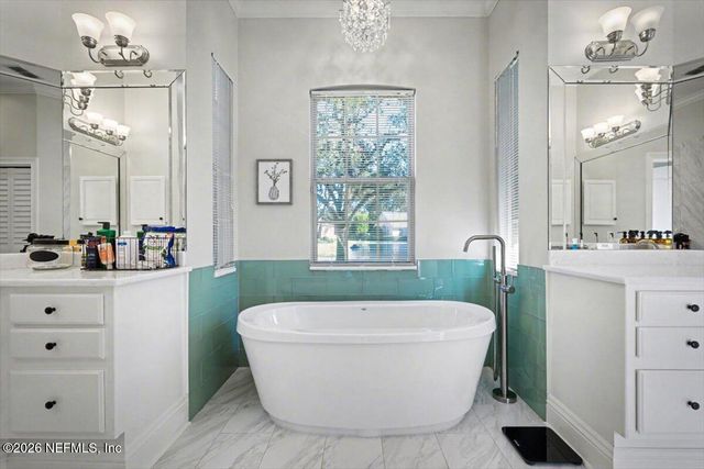 586 THORNWOOD Lane, Orange Park, FL 32073