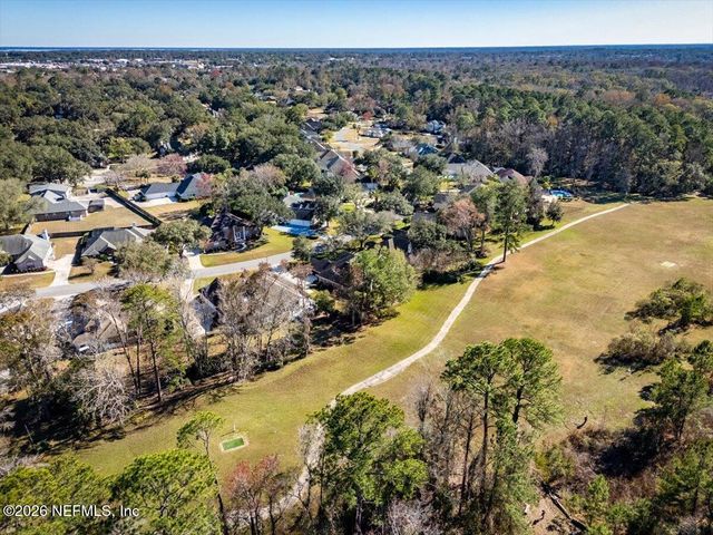 586 THORNWOOD Lane, Orange Park, FL 32073