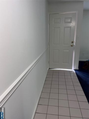 3801 Mark Twain Way, Mahwah, NJ 07430