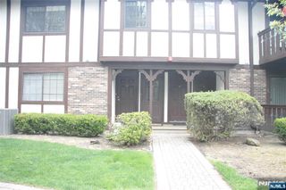 3801 Mark Twain Way, Mahwah, NJ 07430