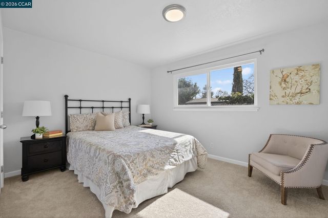 1241 Raymond Dr, Pacheco, CA 94553