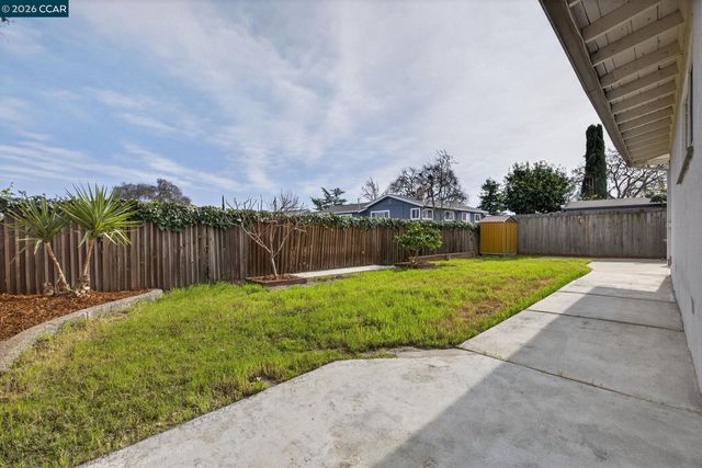 1241 Raymond Dr, Pacheco, CA 94553