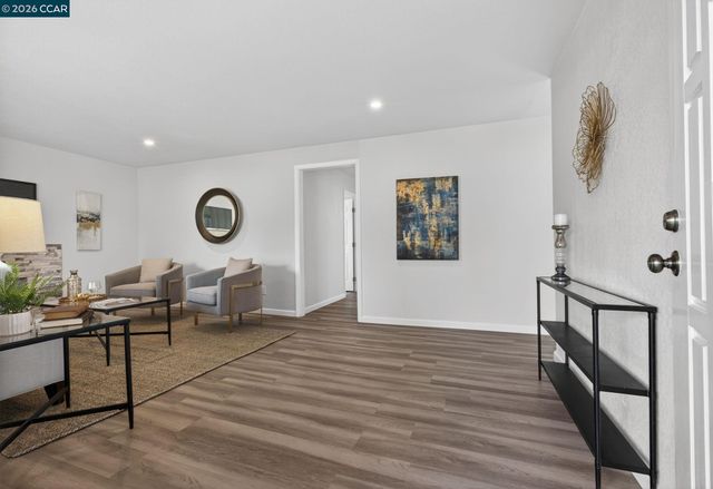 1241 Raymond Dr, Pacheco, CA 94553