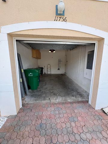 11756 NW 47TH Drive, Coral Springs, FL 33076