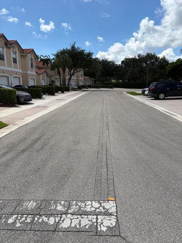 11756 NW 47TH Drive, Coral Springs, FL 33076