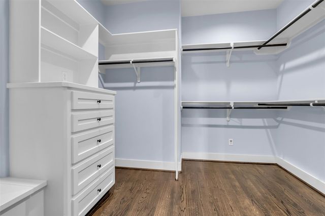 236 E Woodland Street, Houston, TX 77009