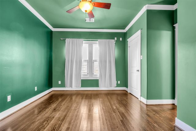 236 E Woodland Street, Houston, TX 77009