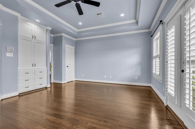 236 E Woodland Street, Houston, TX 77009