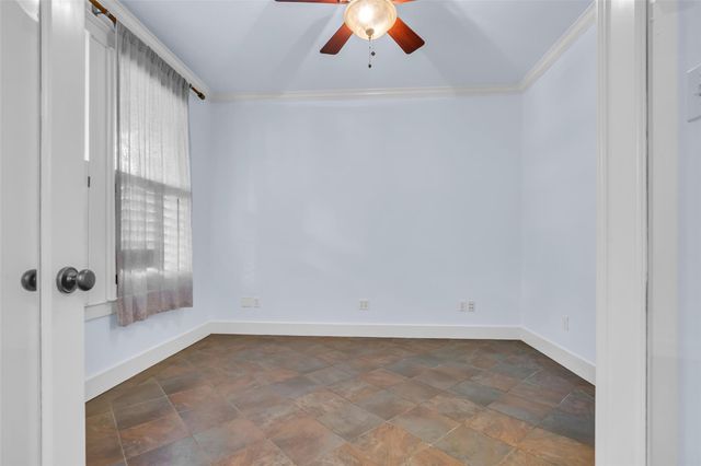 236 E Woodland Street, Houston, TX 77009