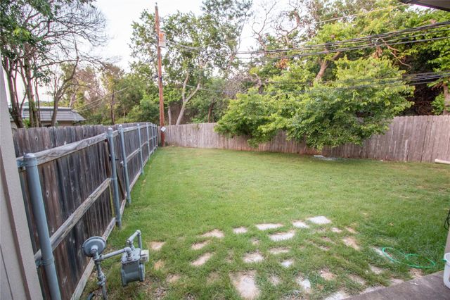 709 Castle Ridge RD D, Austin, TX 78746
