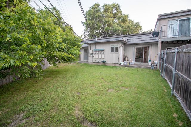 709 Castle Ridge RD D, Austin, TX 78746