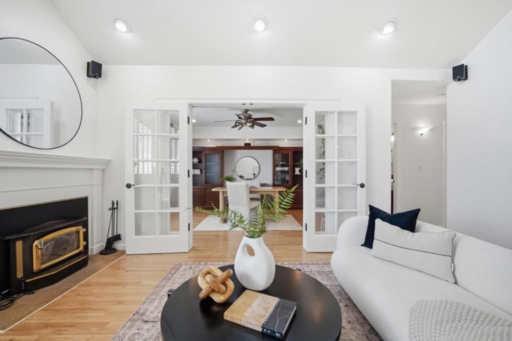 Image 5 of property listing at 6052 Ashburton Drive, San Jose, CA 95123