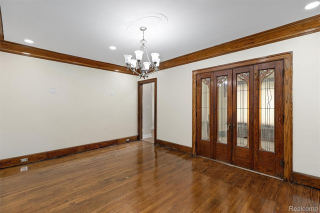 121 Colorado Street, Highland Park, MI 48203