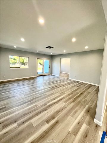 15853 Stare Street, North Hills, CA 91343