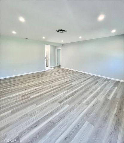 15853 Stare Street, North Hills, CA 91343