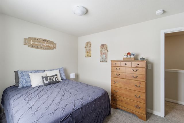 2202 26th Avenue SW, Altoona, IA 50009