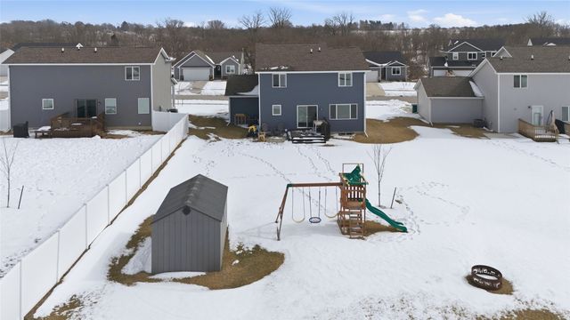 2202 26th Avenue SW, Altoona, IA 50009