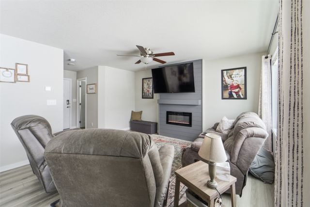 2202 26th Avenue SW, Altoona, IA 50009