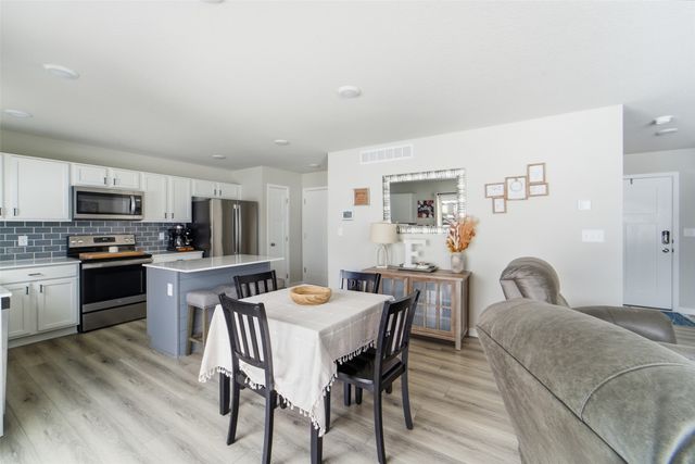 2202 26th Avenue SW, Altoona, IA 50009