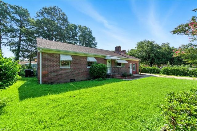 73 Cline DR, Hampton, VA 23666