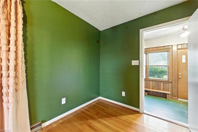 73 Cline DR, Hampton, VA 23666