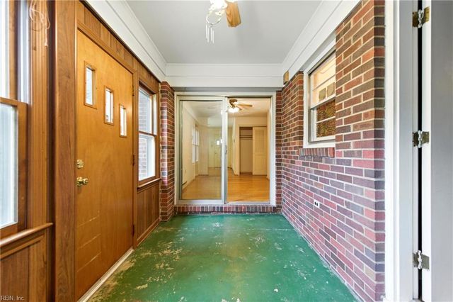 73 Cline DR, Hampton, VA 23666