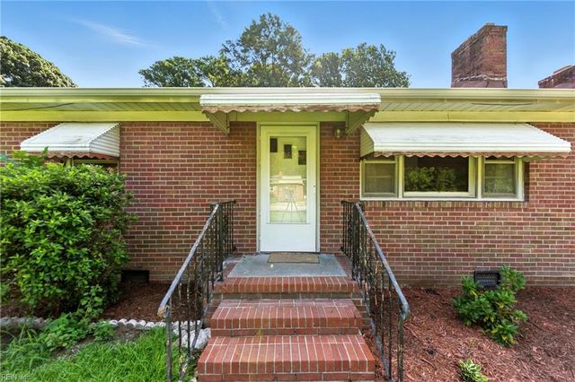 73 Cline DR, Hampton, VA 23666