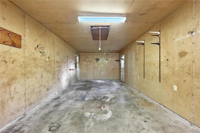 73 Cline DR, Hampton, VA 23666