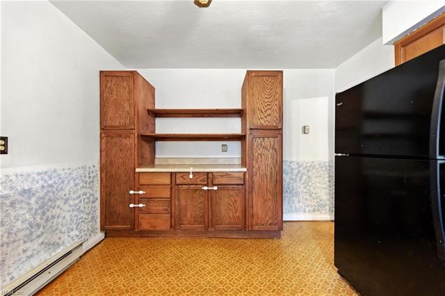 73 Cline DR, Hampton, VA 23666