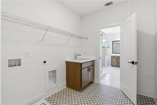 4300 HAWTHORN Circle, Alpharetta, GA 30022
