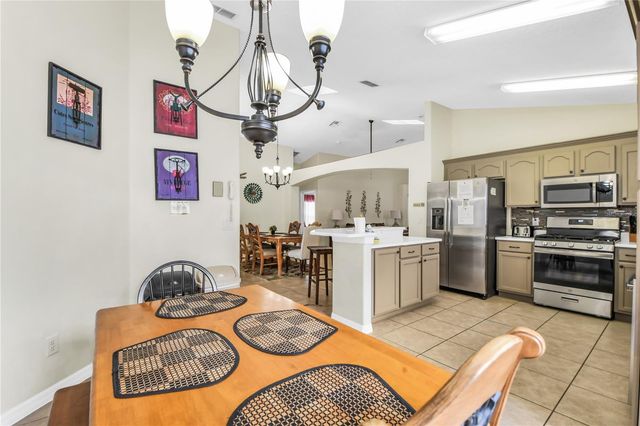 2551 ONEIDA LOOP, Kissimmee, FL 34747