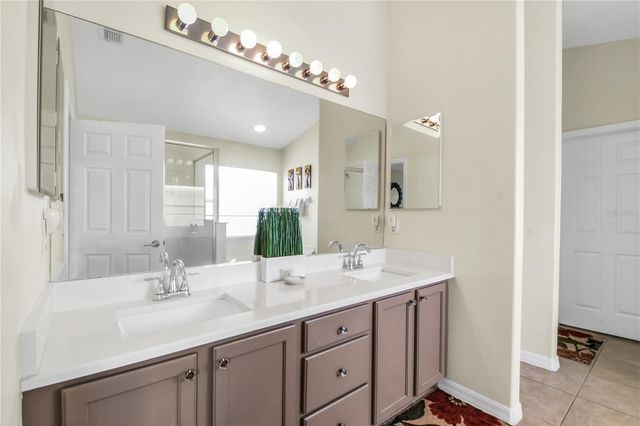 2551 ONEIDA LOOP, Kissimmee, FL 34747