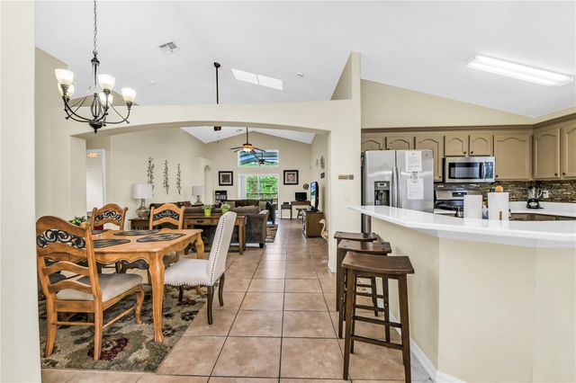 2551 ONEIDA LOOP, Kissimmee, FL 34747