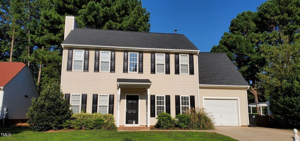 104 Wellspring Drive, Holly Springs, NC 27540