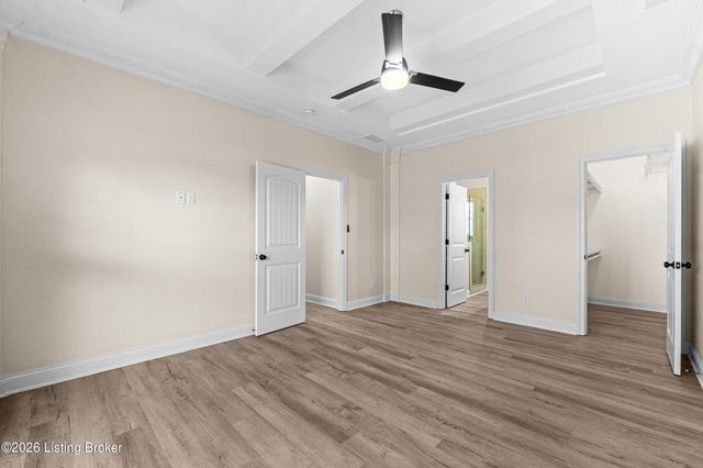 3231 Elane Dr, Louisville, KY 40216