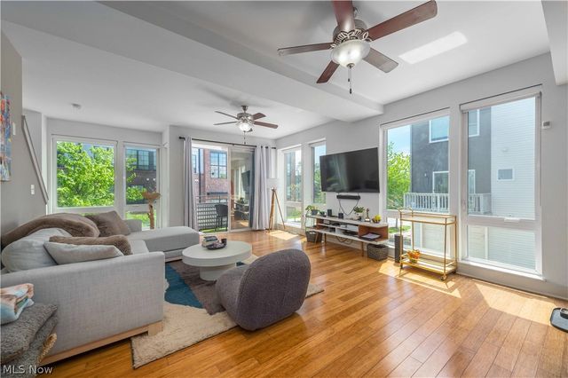 1266 W 73rd Street, Cleveland, OH 44102