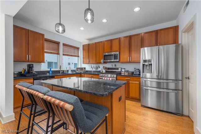 1266 W 73rd Street, Cleveland, OH 44102
