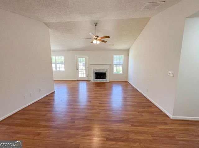 124 Amelia Garden Way, Lawrenceville, GA 30045