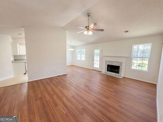 124 Amelia Garden Way, Lawrenceville, GA 30045