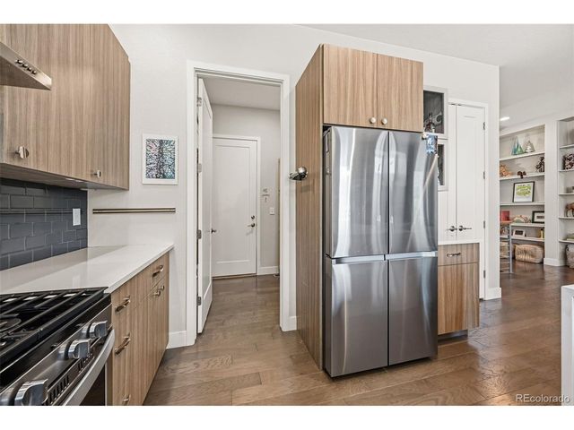 6106 W Keene Ave, Lakewood, CO 80235