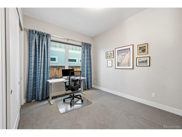 6106 W Keene Ave, Lakewood, CO 80235