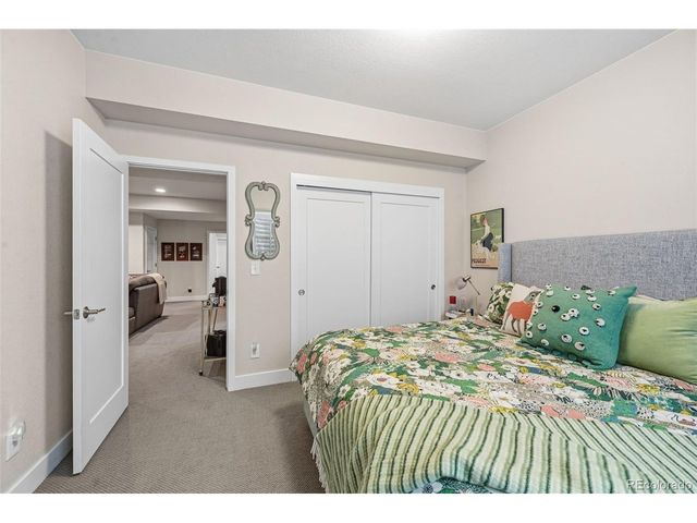6106 W Keene Ave, Lakewood, CO 80235