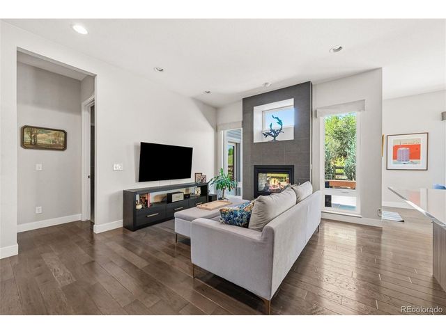6106 W Keene Ave, Lakewood, CO 80235