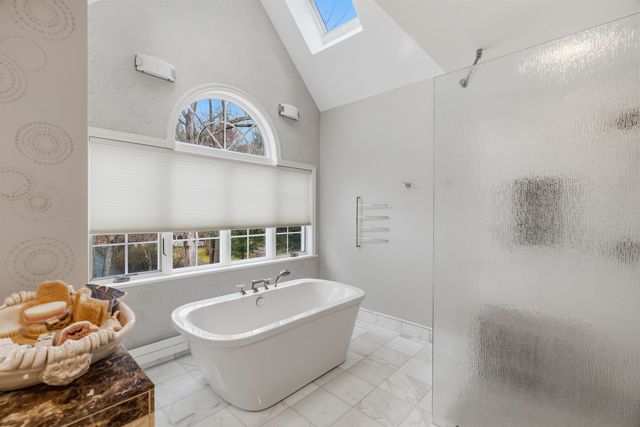 117 Castle Hill Road, Windham, NH 03087