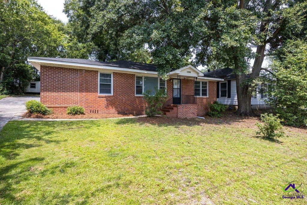 1280 Baker Drive, Macon, GA 31206