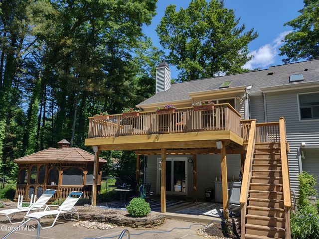 18 State Route 9P, Malta, NY 12020