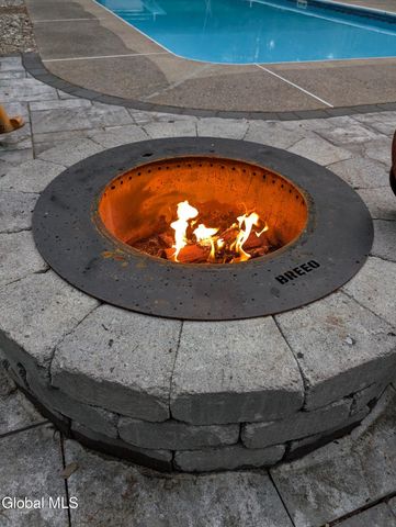 18 State Route 9P, Malta, NY 12020