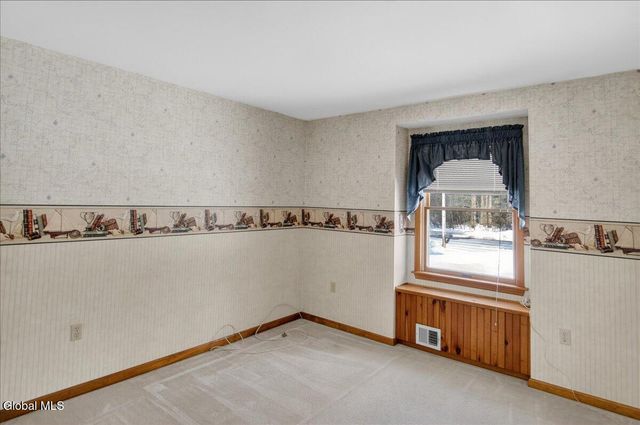 18 State Route 9P, Malta, NY 12020