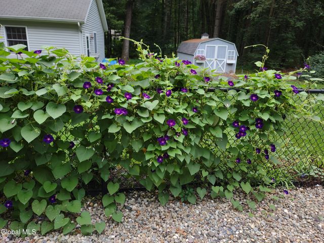 18 State Route 9P, Malta, NY 12020